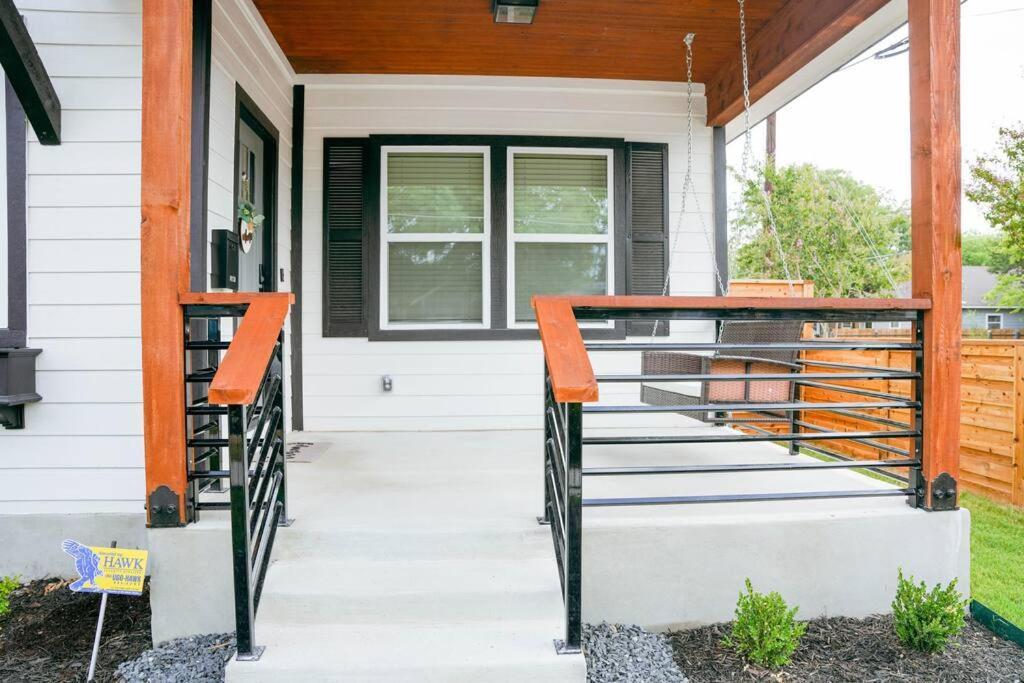 Lamar Villa-3 Bed 2.5 Bath With Outdoor Kitchen サンアントニオ エクステリア 写真