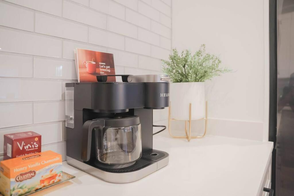 Lamar Villa-3 Bed 2.5 Bath With Outdoor Kitchen サンアントニオ エクステリア 写真